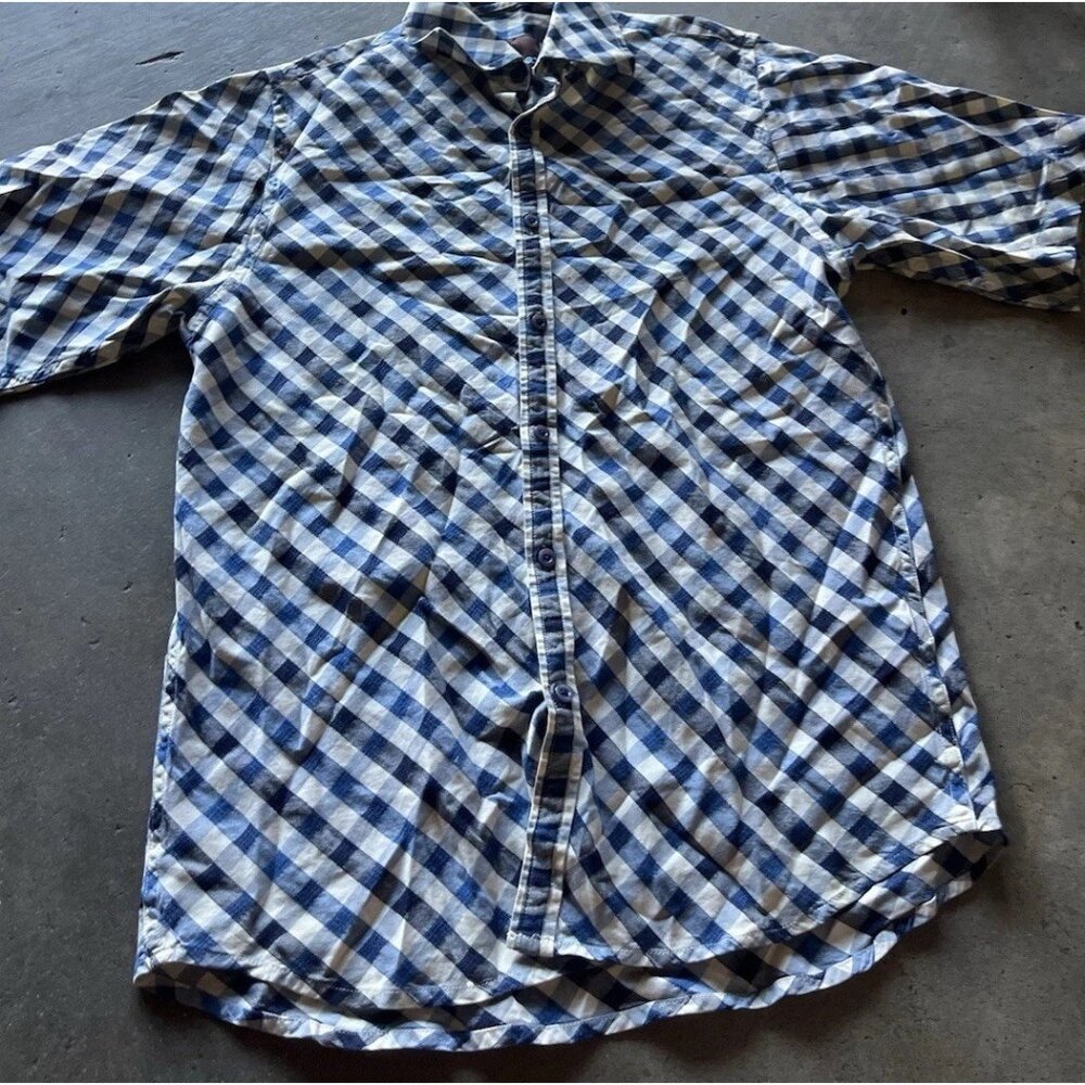 Roar Signature Men’s Size M Shirt Embroidered Short Sleeve Button Down Western